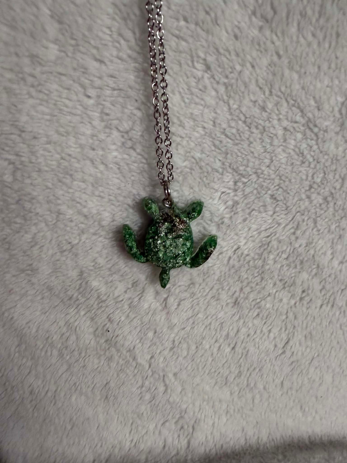 Green & Silver Sea Turtle Pendant Necklace