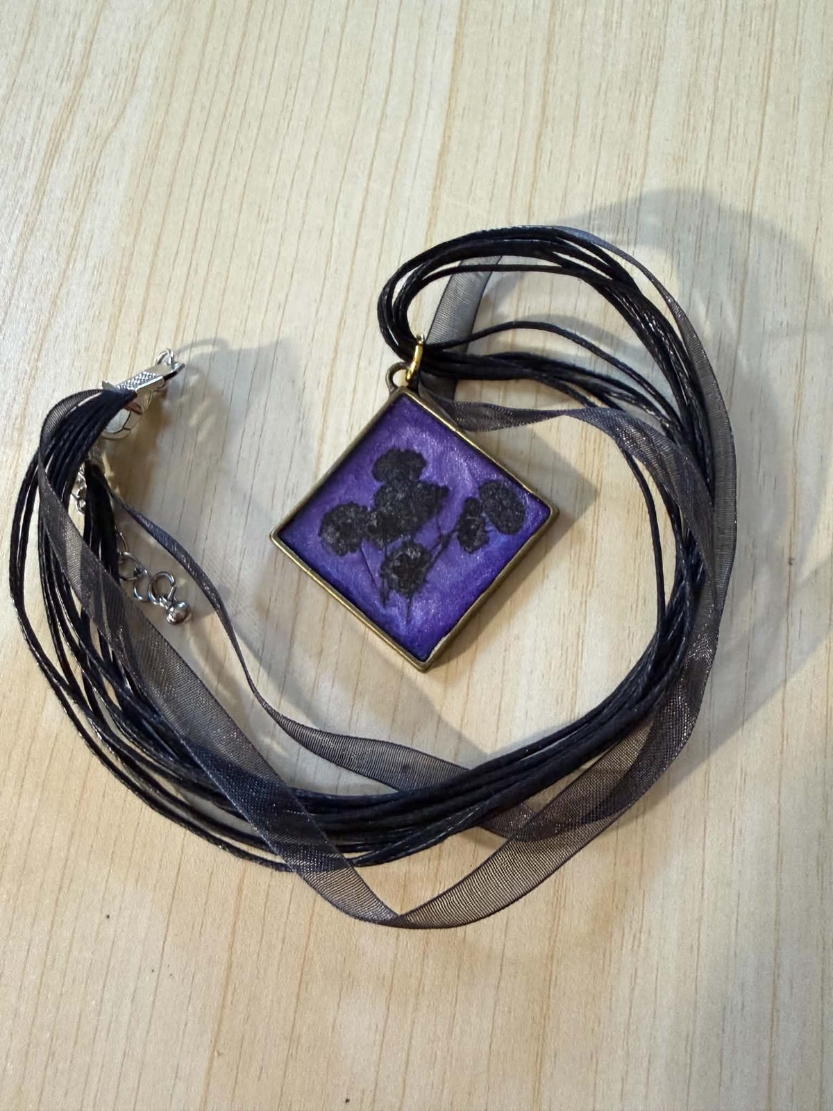 Black Gypsophila Diamond Resin Necklace