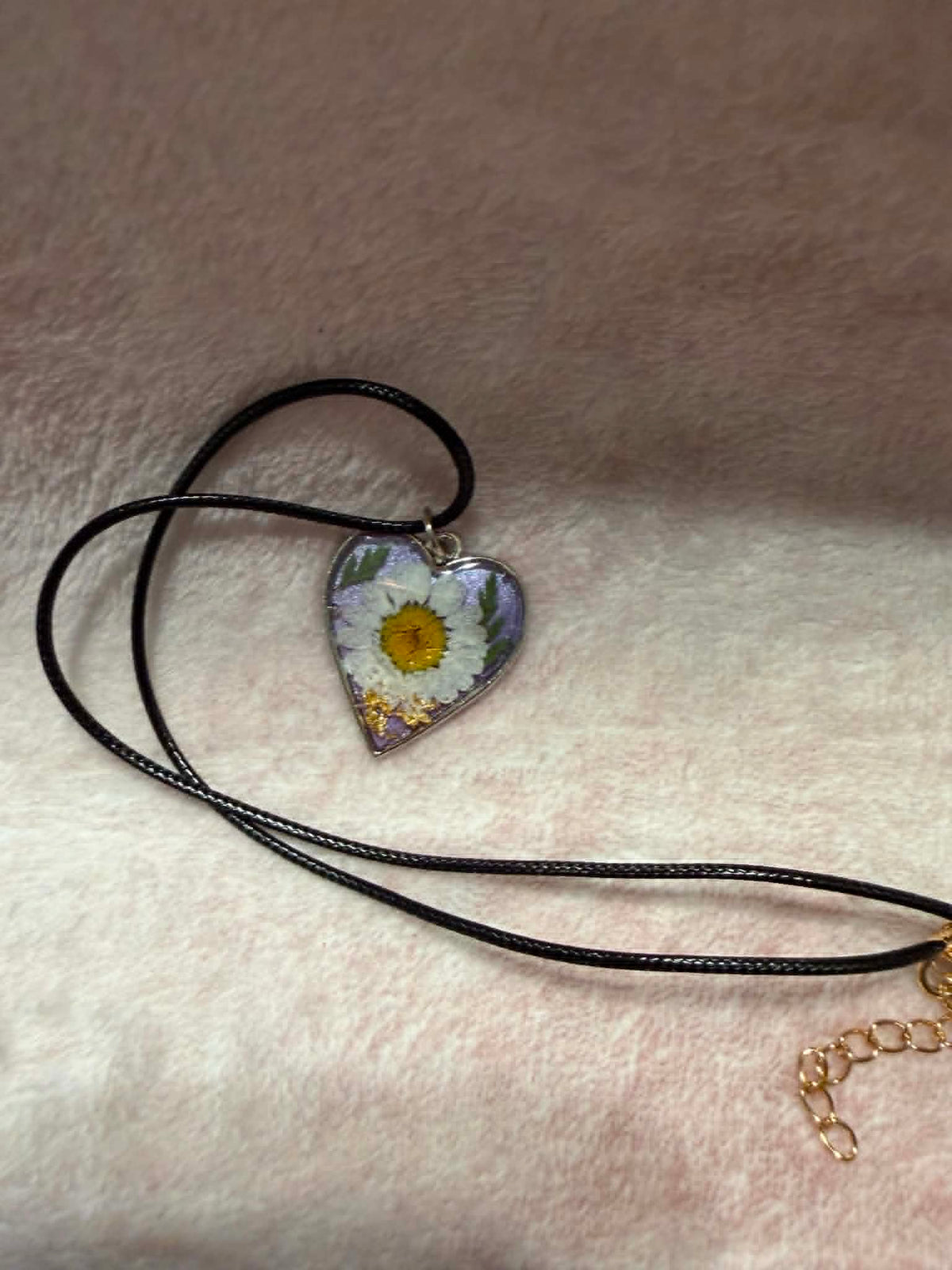 Lavender Daisy Heart Pendant Necklace