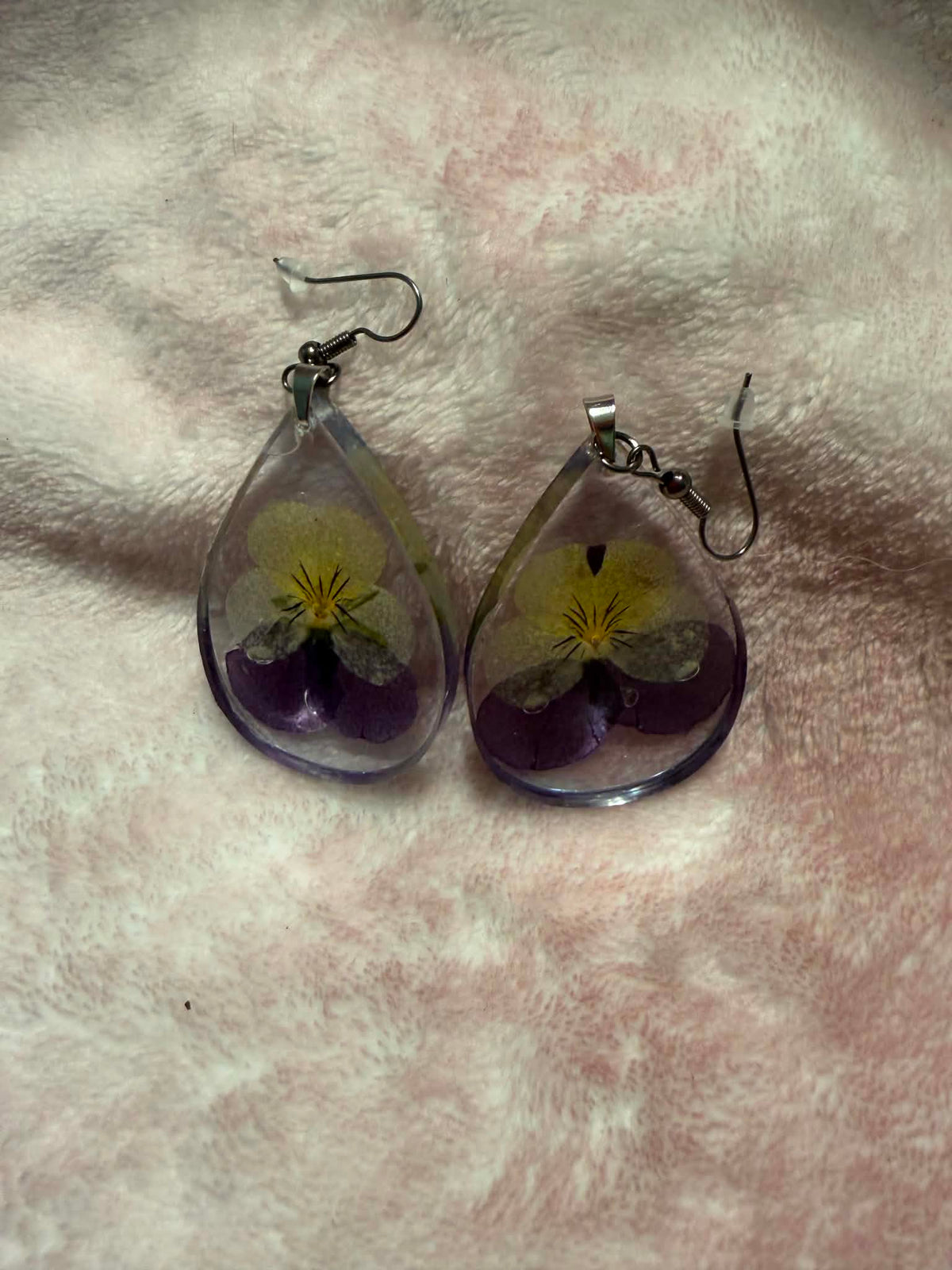 Pressed Viola Flower Teardrop Resin Dangle Earrings