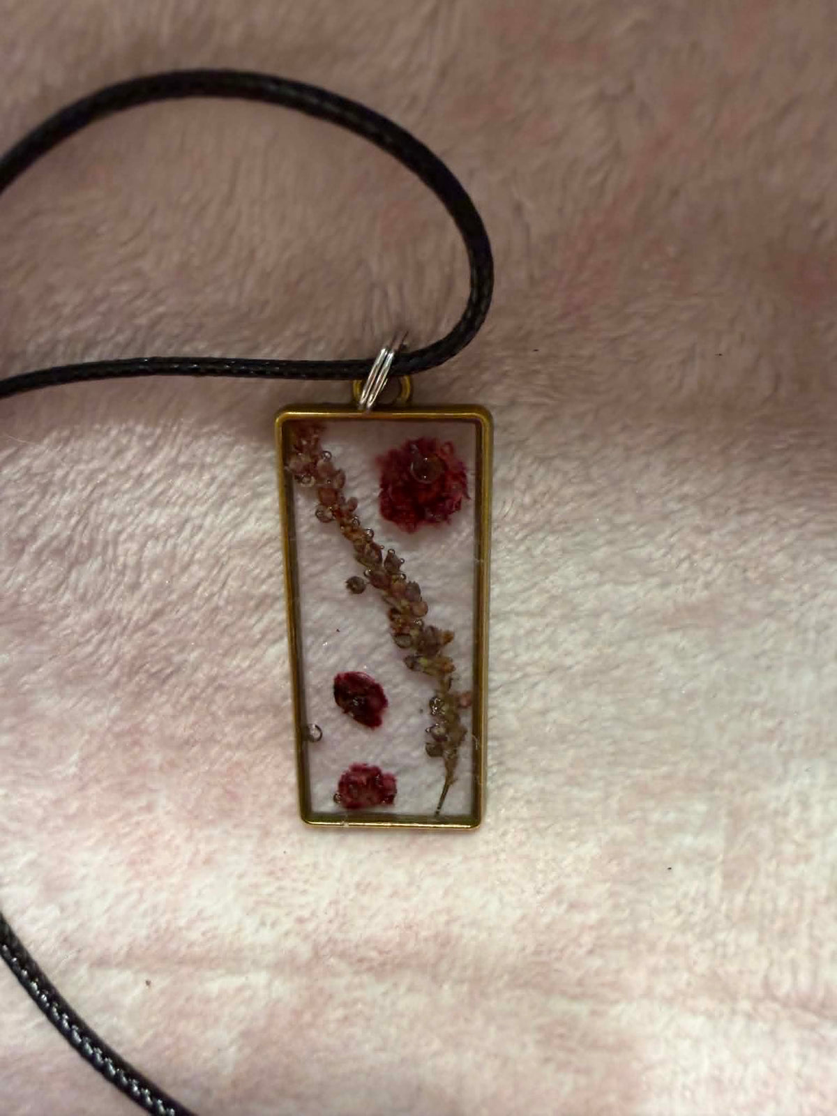Gypsophila & Amaranth Pendant Necklace