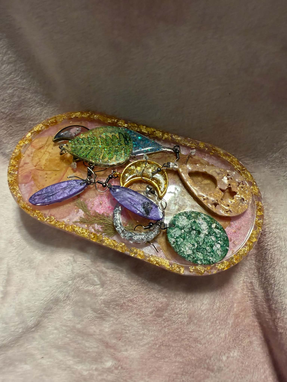 Larkspur & Asparagus Fern Gold Trinket Tray