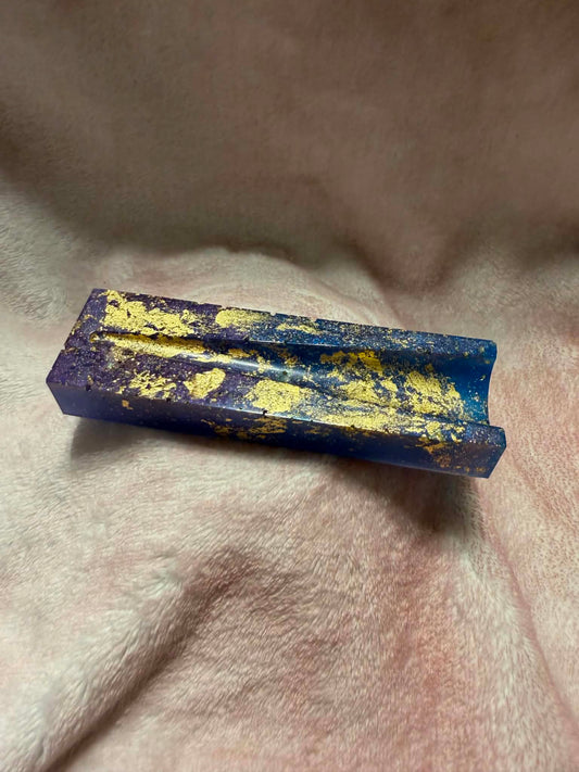 Blue Mica & Gold Foil Resin V-Block Rolling Cradle
